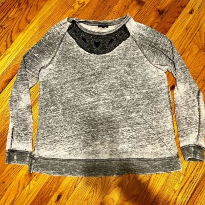 Lane Bryant Plus size Pull over thin sweatshirt with embellishments 18/20 - Image 1 of 4