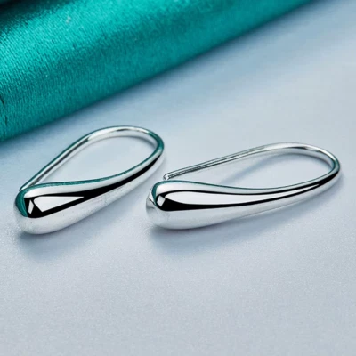 Pendientes de gancho de gota de agua de plata de ley 925 L: 1,1 pulgadas colgantes Foto 1 de 3