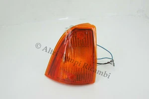 FANALINO FRECCIA ANTERIORE DX INNOCENTI MINI 90 /120 2^ SERIE 16.394.749 - Imagen 1 de 1