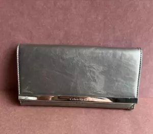 Calvin Klein Trifold Snap Metallic Gunmetal Silver Long Wallet app 7 1/2" x 4" - Picture 1 of 6