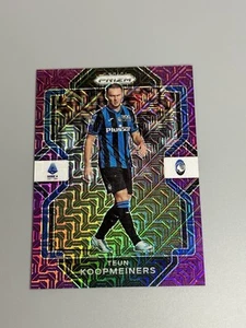 Teun Koomeiners 2022-23 Panini Chronicles Prizm Purple Mojo #213 Atalanta - Picture 1 of 2