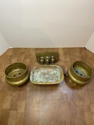 Porta-saboneteira antigo vitoriano de cobre porta-copo esponja braço oscilante 1902 - Imagem 1 de 4