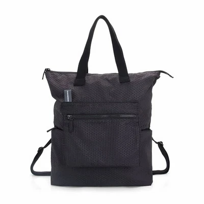Bolso de hombro y mochila MANDARINA DUCK para mujer REVIVAL 7RT26001 negro ligero como una pluma Foto 1 de 4