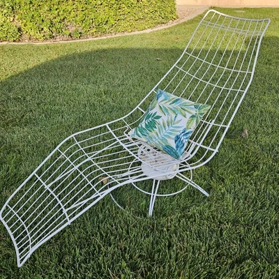 Sillón Homecrest de Colección Alambre de Metal Banana Balancín Mcm Patio Exterior  Foto 1 de 4