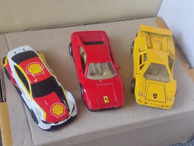 Juego de 3 carcasas de coche V-Power BMW M4 Motorsport Ferrari 348 TB Lamborghini Countach Foto 1 de 4