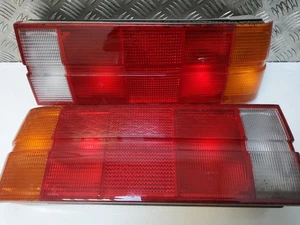 Feux arrière d'origine BMW E30 316 1987 avec ampoules &amp; support gauche et droit - Photo 1/16