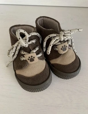 Baby Boy Soft Sole Shoes Sz2 EUC - Image 1 of 4
