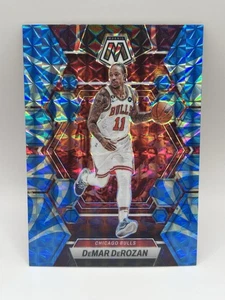 2022-23 Panini Mosaic Reactive Blue Mosaic Prizm DeMar DeRozan #170 Bulls NM - Picture 1 of 2