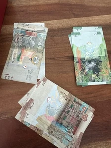 Lot Of 6.5 Kuwait Dinar - Picture 1 of 1