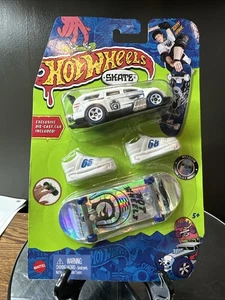 HOT WHEELS SKATE NITRO TAILGATER & SKATEBOARD - Bild 1 von 1