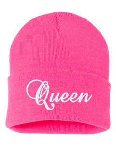 QUEEN bestickte Beanie Mütze mit Bündchen, besticktes Geschenk, Wintermütze - Bild 1 von 10