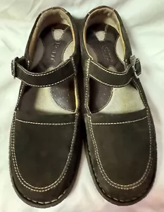 Zapatos cómodos planos sin cordones BORN para mujer talla 9,5 M cuero gamuza marrón Mary Janes - Imagen 1 de 8