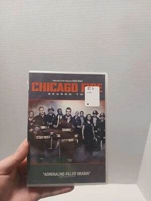 Chicago Fire: Season Two (DVD, 2014, 5-Disc Set, Canadian) - Image 1 of 3