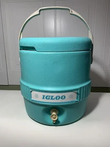 Vintage Igloo 3 Gallon Teal Green Beverage Water Cooler - Picture 1 of 12