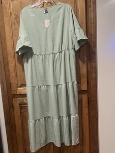 Emery Rose 2XL Green Maxi Shift Long  Short Sleeve Dress NWT Ruffles - Picture 1 of 9