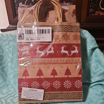 Juego de 24 Bolsas Regalo Navidad Vacaciones, 9 x 7 pulgadas, Varios diseños NUEVO rústico Foto 1 de 4