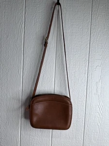VINTAGE COACH Brown Cowhide Leatherware Crossbody # 0202 - 313 Made in The USA - Picture 1 of 22