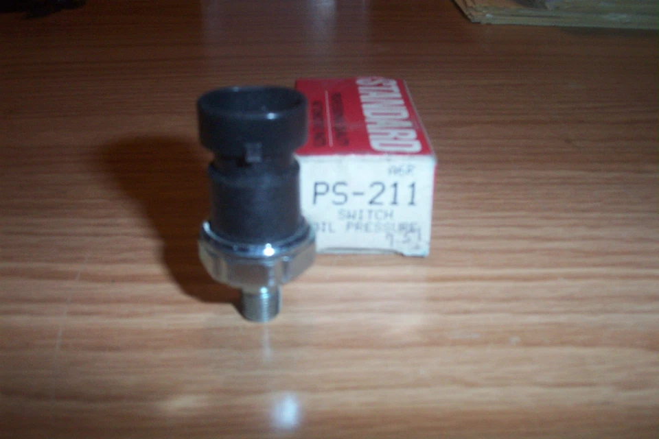 INTERRUPTOR DE PRESIÓN DE ACEITE NORS BUICK, CADILLAC, CHEVROLET, OLDSMOBILE, PONTIAC 1988-96 Foto 1 de 2