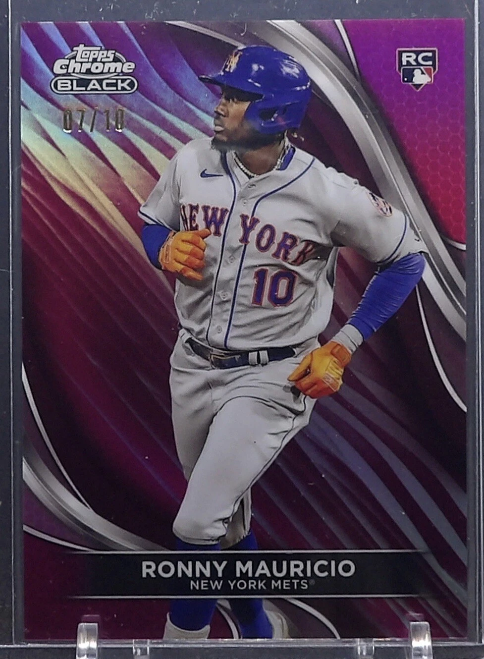 2024 Topps Chrome Black Magenta 42 Ronny Mauricio /10