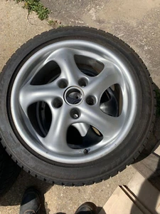 Porsche Felgensatz - Bild 1 von 7