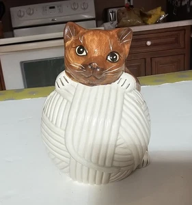 Vintage Seymour Mann Ceramic Cat Kitten Ginger Ball of Yarn Holder Japan - Picture 1 of 7