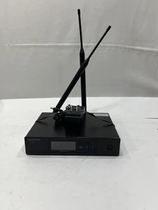 Shure QLXD4 H50 534-598Mhz Wireless Receiver with AC Adapter - Picture 1 of 4