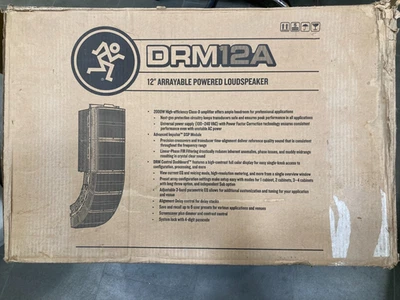 Mackie DRM12A 2000W 12 inch ARRAYABLE POWERED LOUDSPEAKER BRAND NEW!!! - Image 1 of 4