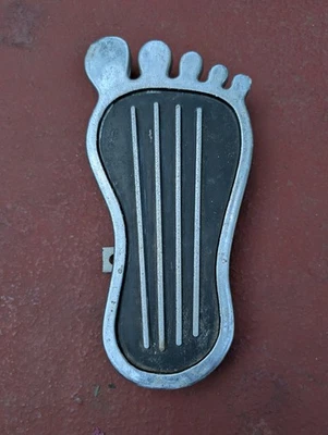 Cubierta de pedal de gas de pie goofy de surfista de auto camión universal Cal-Custom de colección Foto 1 de 4