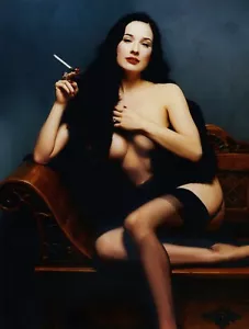Burlesque Dita Von Teese Nude Fetish Sultry Sexy Cigarette - Magazine PRINT AD - Picture 1 of 1