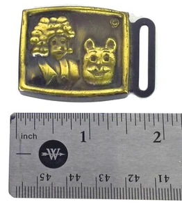 Vintage Little Orphan Annie & Sandy Embossed Metal Belt Buckle (Circa 1980's) - Picture 1 of 3