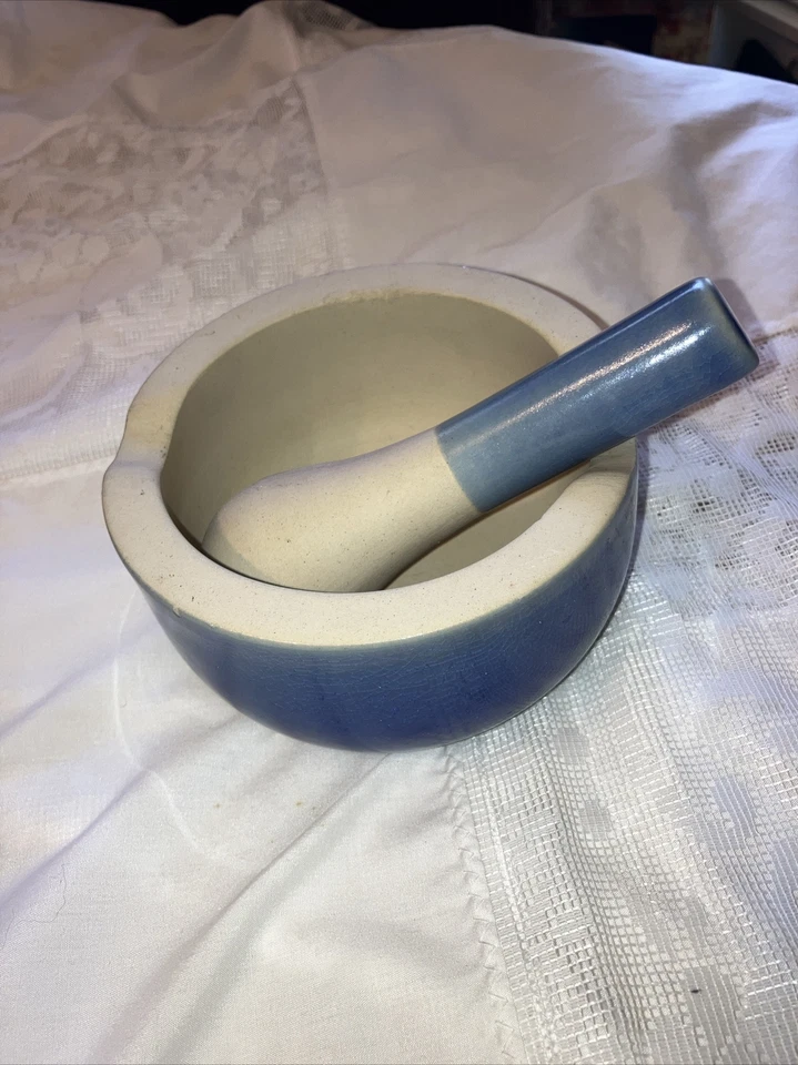 Professional Typhoon Motor Bowl With Pestle  - Image 1 of 4