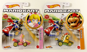 CAT PEACH & BOWSER Hot Wheels Mario Kart Die-Cast Race Karts Cars