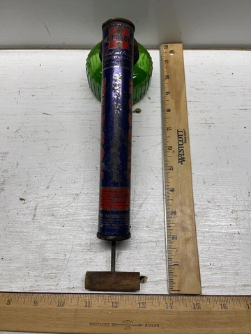 Vintage Hudson Bug Sprayer Duster Green Glass Container 1955 USA Cover