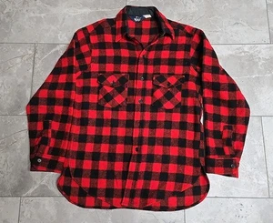 Vintage Woolrich Flannel Shirt Men's Red Buffalo Plaid 70s READ - Picture 1 of 4
