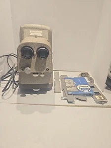 Model 716A TDC Stereo VIVID Deluxe Projector Powers On Both Lamps Turn On - Picture 1 of 10