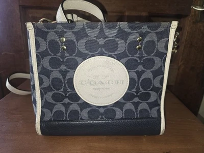 coach purse - Image 1 of 4