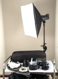 Elinchrom D-Lite RX 4 Softbox To Go Set. - Picture 1 of 10