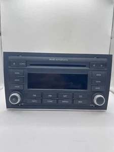 AUDI A4 Symphony 2 2002-2008 estéreo/radio/unidad de CD 8E0035195 OEM genuino - Imagen 1 de 5