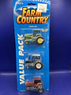 ERTL FARM COUNTRY Value Pack Tractor Set John Deere Ford Case 1:64 LARGE Card - Image 1 of 4