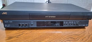 JVC VCR VHS Player HR-J692U Tested And Working, No Remote - Picture 1 of 8