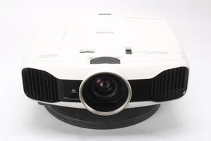 Epson PowerLite Home Cinema 5030UB 3LCD-Projektor - 2223 Lampenstunden - Messe - Bild 1 von 8