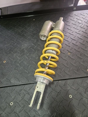 Amortiguador trasero suspensión trasera Honda CRF 250X CRF250X CRF 250 2004-2008 52400-KSC-00 Foto 1 de 4