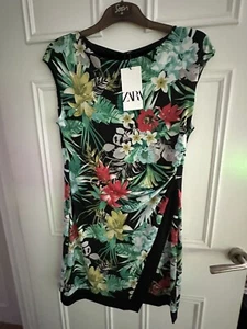 Zara Bright Floral Print Mini Dress Size M, BNWT - Picture 1 of 3