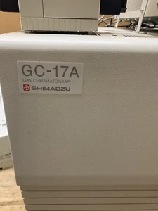SHIMADZU GC-17A GAS CHROMATOGRAPH SHIMADZU AOC-20I & SHIMADZU AIC POWER MODULE - Picture 1 of 10
