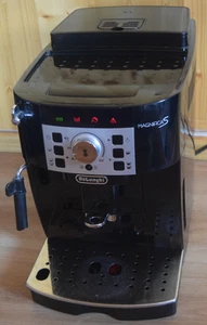 DeLonghi Magnifica S ECAM 22.110.B - Imagen 1 de 1