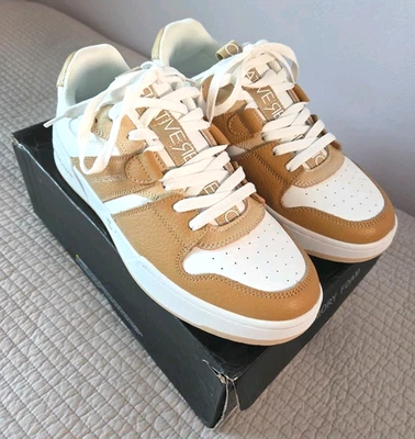 CREATIVE RECREATION Janae Women size 10 Leather Sneakers White/Brown NEW w/box - Image 1 of 4