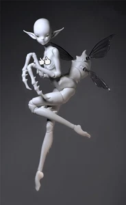 Fantasia 1/4 Resina Snodata Mantide Animale BJD Bambola con Ali Pelle Bianca NO Trucco - Foto 1 di 12