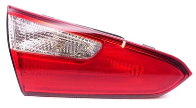 OEM 2014 Kia Forte sedán tapa incandescente izquierda montada lámpara trasera lente chip Foto 1 de 4