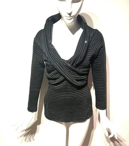 St John Evening Pailletten gerippt Stretch Piqué Shell offener Ausschnitt Abendtop Gr 10 - Bild 1 von 8