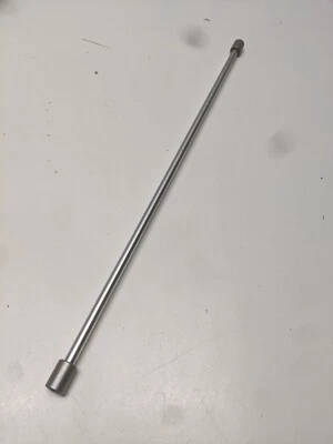 Piezas OEM Cub Cadet. Conjunto de varilla de pivote 31AM5HVSB56 2x26" soplador de nieve a gas Foto 1 de 2